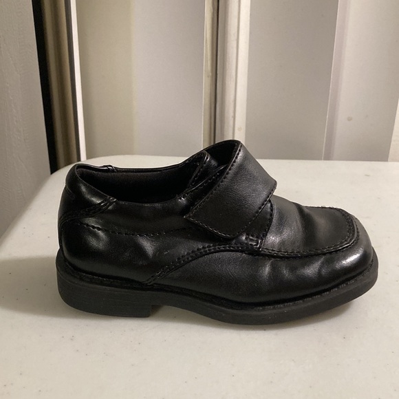 Sz 8W Boy’s Smart fit Black Dress Shoes - Picture 7 of 8